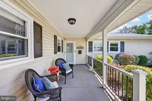 3905 Carvel Ln, Bowie, MD 20715 - Photo 8