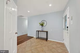 3905 Carvel Ln, Bowie, MD 20715 - Photo 10