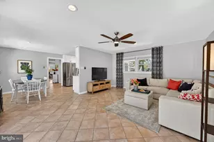 3905 Carvel Ln, Bowie, MD 20715 - Photo 32