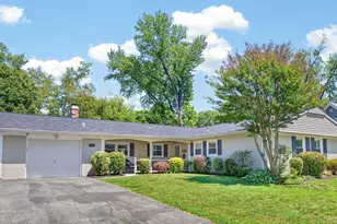 3905 Carvel Ln, Bowie, MD 20715 - Photo 2