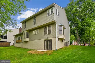 10611 Foxlake Dr, Bowie, MD 20721 - Photo 30