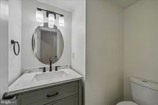 10611 Foxlake Dr, Bowie, MD 20721 - Photo 26