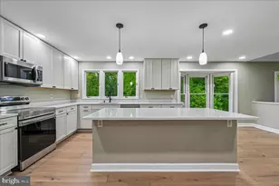 10611 Foxlake Dr, Bowie, MD 20721 - Photo 4
