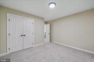 10611 Foxlake Dr, Bowie, MD 20721 - Photo 18