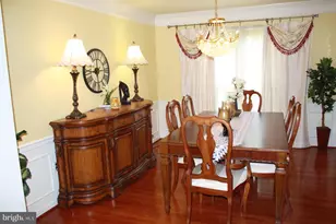 8606 Compass Ct, Laurel, MD 20708 - Photo 12
