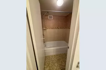 1836 Metzerott Road #1720, Hyattsville, MD 20783 - Photo 22