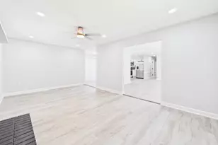 9604 Middleridge Ct, Brandywine, MD 20613 - Photo 12