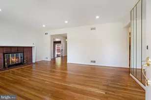 910 Luray Pl, Hyattsville, MD 20783 - Photo 4