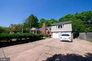 6201 Joyce Dr, Temple Hills, MD 20748 - Photo 2