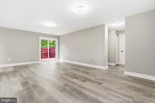 8617 Cipriano Springs Ct, Lanham, MD 20706 - Photo 4