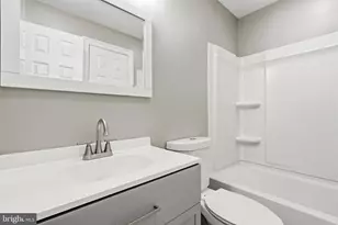 8617 Cipriano Springs Ct, Lanham, MD 20706 - Photo 12