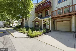 4753 River Valley Way, Bowie, MD 20720 - Photo 4