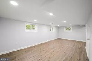 4911 Ravenswood Rd, Riverdale, MD 20737 - Photo 24