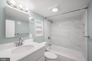 4911 Ravenswood Rd, Riverdale, MD 20737 - Photo 26