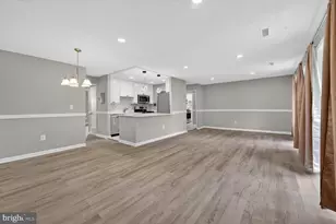 529 Wilson Bridge Dr, Oxon Hill, MD 20745 - Photo 4