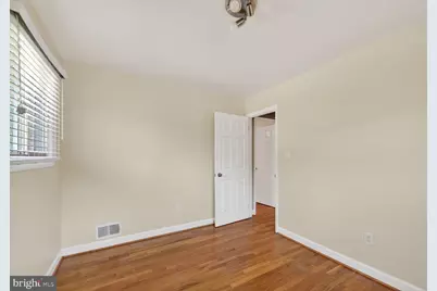 5506 Helmont Drive, Oxon Hill, MD 20745 - Photo 14