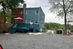 1821 Longfellow St, Hyattsville, MD 20782 - Photo 2
