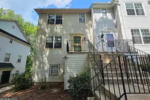 7266 Mahogany Dr, Hyattsville, MD 20785 - Photo 1
