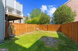 702 Anoosh Ct, Upper Marlboro, MD 20774 - Photo 28