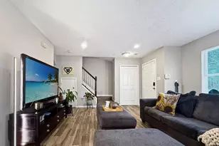 7246 Mahogany Dr, Landover, MD 20785 - Photo 4