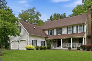 14302 Delcastle Dr, Bowie, MD 20721 - Photo 2
