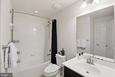 5308 Davis Point Lane, Greenbelt, MD 20770 - Photo 6