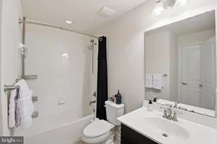 5308 Davis Point Ln, Greenbelt, MD 20770 - Photo 6
