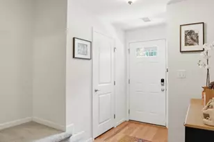 5308 Davis Point Ln, Greenbelt, MD 20770 - Photo 2