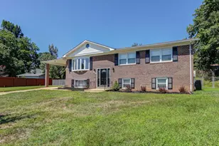 11901 Bizet Ct, Fort Washington, MD 20744 - Photo 2