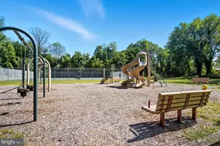 9310 Crandall Rd, Lanham, MD 20706 - Photo 38