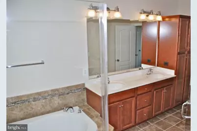 518 Rampart #11, Oxon Hill, MD 20745 - Photo 8