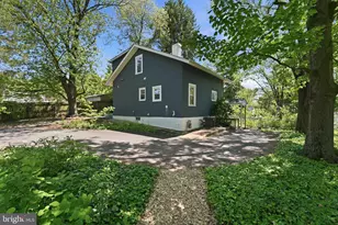 5715 Tennyson St, Riverdale, MD 20737 - Photo 32