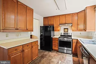 14024 Gullivers Trail, Bowie, MD 20720 - Photo 2