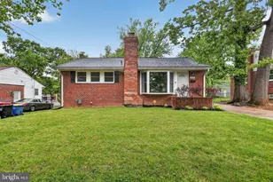 8122 Gavin St, Hyattsville, MD 20784 - Photo 1