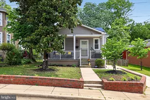 817 57th Pl, Fairmount Heights, MD 20743 - Photo 2