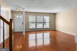 8514 Rheims Ct, Upper Marlboro, MD 20772 - Photo 2