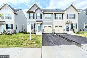 14309 Peace Treaty Cir, Brandywine, MD 20613 - Photo 2