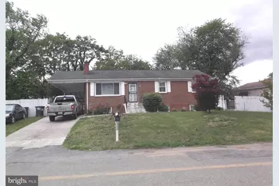 5801 Delta Lane, Suitland, MD 20746 - Photo 2
