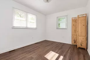 5526 Glen Ave, Lanham, MD 20706 - Photo 14