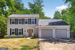 9510 Fox Run Dr, Clinton, MD 20735 - Photo 1