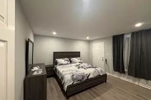 5303 55th Pl, Riverdale, MD 20737 - Photo 12