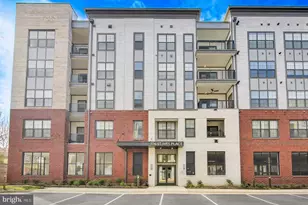 106 St Ives Pl, Oxon Hill, MD 20745 - Photo 1