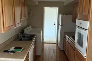 10239 Prince Pl, Upper Marlboro, MD 20774 - Photo 4