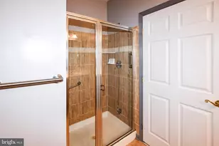 2007 Connor Ct, Bowie, MD 20721 - Photo 18
