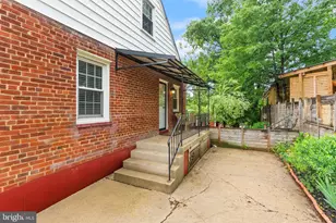 4010 74th Pl, Hyattsville, MD 20784 - Photo 34