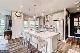102 St Ives Pl, National Harbor, MD 20745 - Photo 14