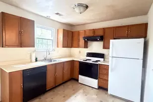 7212 Lost Spring Ct, Lanham, MD 20706 - Photo 6