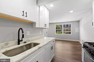1709 Dutch Village Dr, Landover, MD 20785 - Photo 8