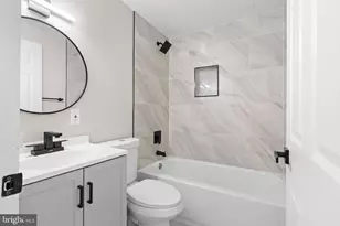 1709 Dutch Village Dr, Landover, MD 20785 - Photo 14