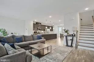 9724 Glassy Creek Way, Upper Marlboro, MD 20772 - Photo 12